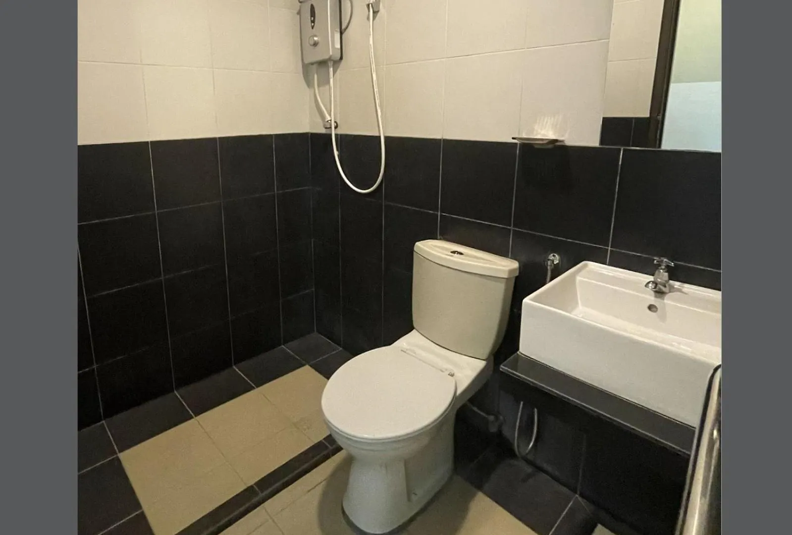 ***  Jq Suria Hotel Malaysia